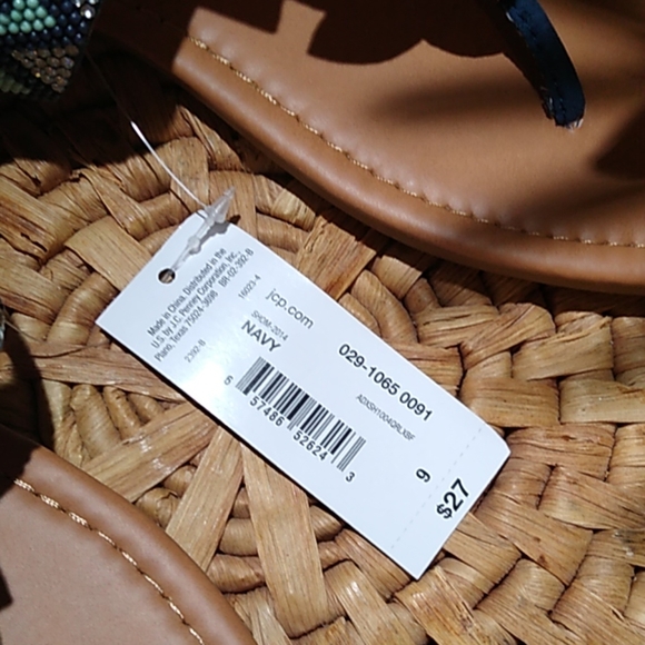 LAST ONE!!! Mixit sandals - Picture 5 of 5